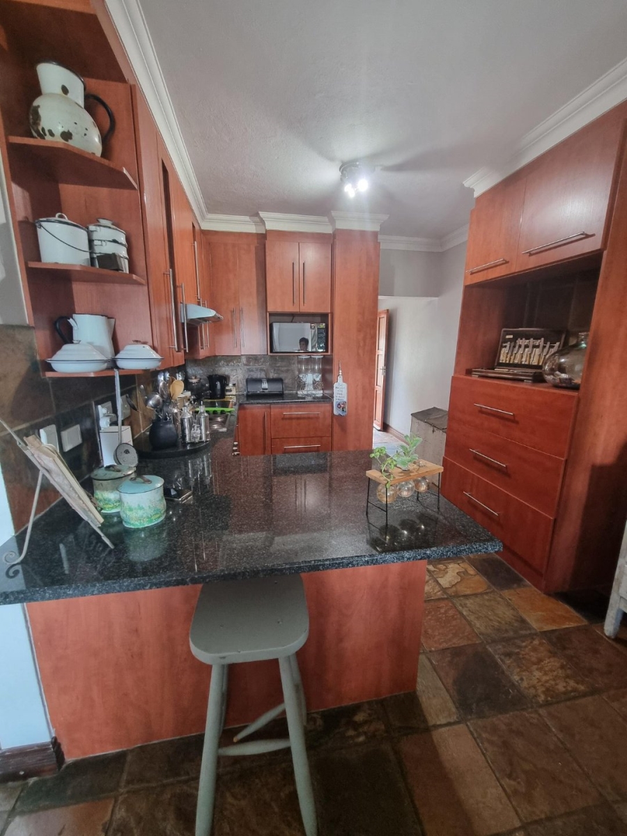 2 Bedroom Property for Sale in Melodie North West